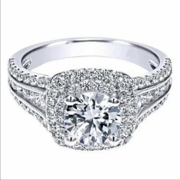 925 STERLING SILVER DIAMOND ENGAGEMENT RING, CUTE RING, SHINY RING. - Picture 5 of 5